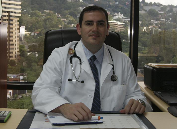 Dr. Christian Farrington